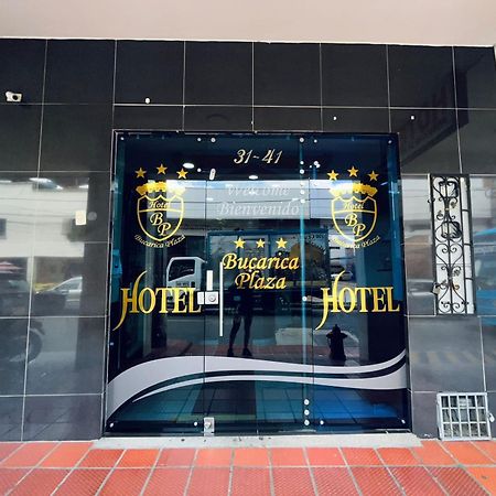 Hotel Bucarica Plaza ブカラマンガ エクステリア 写真