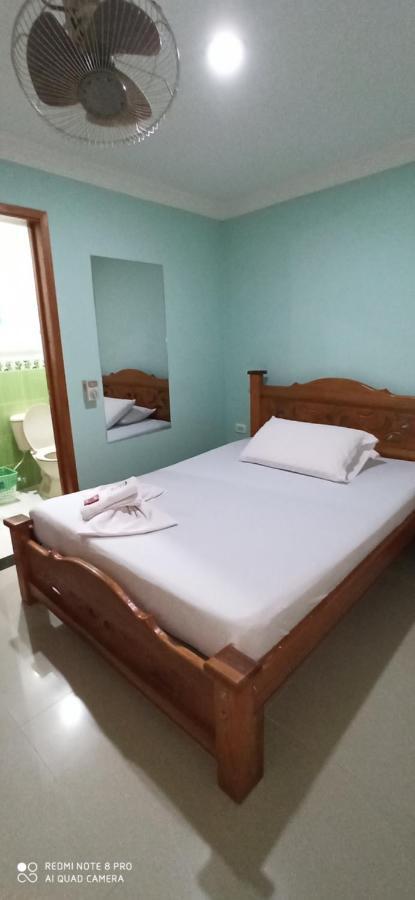 Hotel Bucarica Plaza ブカラマンガ エクステリア 写真