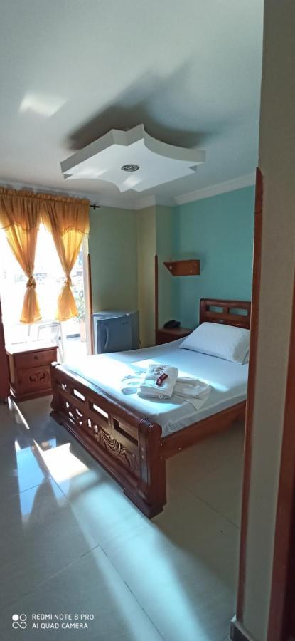 Hotel Bucarica Plaza ブカラマンガ エクステリア 写真