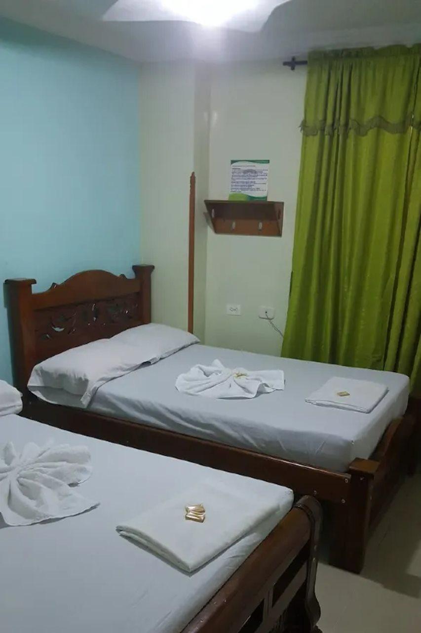 Hotel Bucarica Plaza ブカラマンガ エクステリア 写真